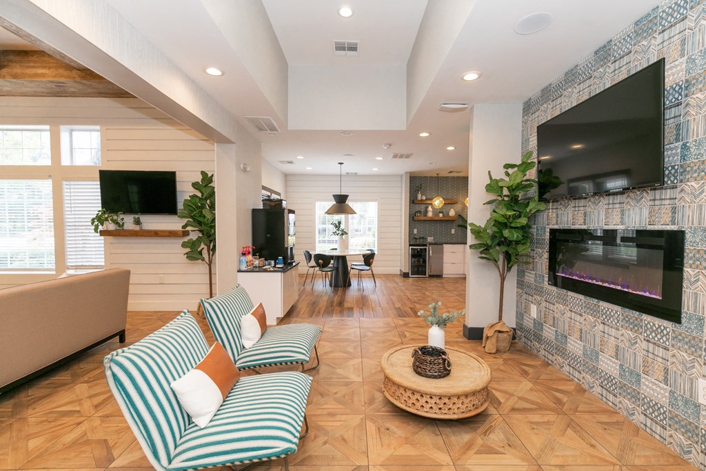 Clubhouse at Willowest in Lindbergh in Atlanta, GA 30324